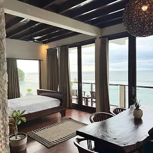 bale-bingin-beachfront-stay.hotelsseminyak.net/